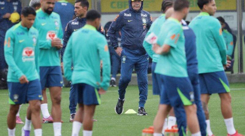 Eliminatórias: Brasil inicia preparação para jogo contra o Chile