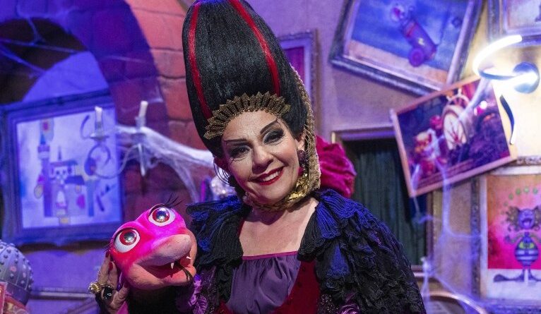 Em novo episódio, Morgana e Celeste abordam a invenção da lâmpada elétrica por Thomas Edison