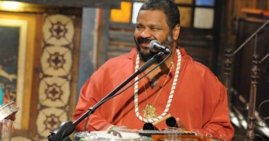 Especial de Domingo da Rádio Nacional homenageia Arlindo Cruz