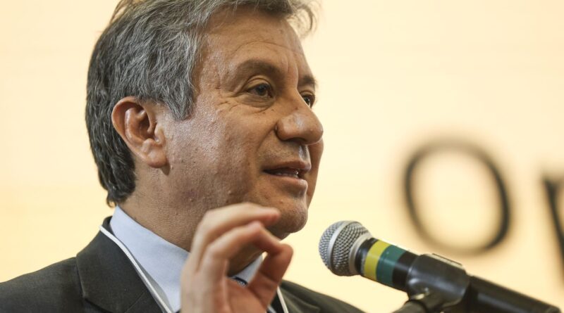 Evento mundial discute novas estratégias de combate à gripe aviária