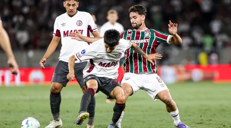 Fluminense cede empate ao Lanús e acaba eliminado da Sul-Americana