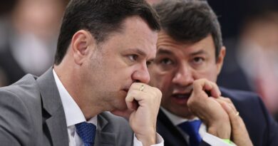 Fux vota pela absolvição total do ex-ministro Anderson Torres