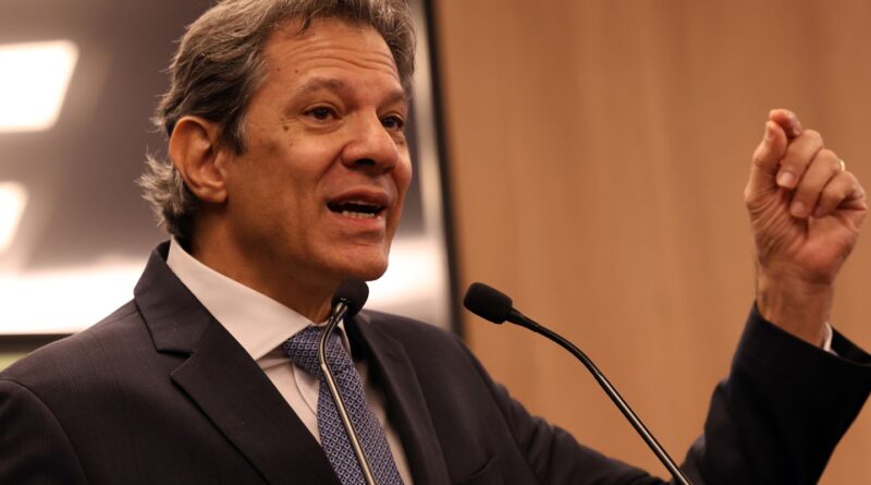 Haddad: atrelar votação da isenção do IR à da anistia é loucura