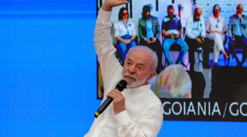 Lula lembra covid e diz que saúde não tem esquerda ou direita