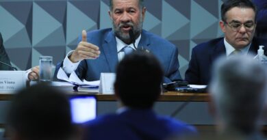 Lupi diz que governo acompanhava, mas não tinha dimensão das fraudes no INSS