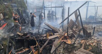 Mais de 15 moradias são atingidas por incêndio em Cubatão