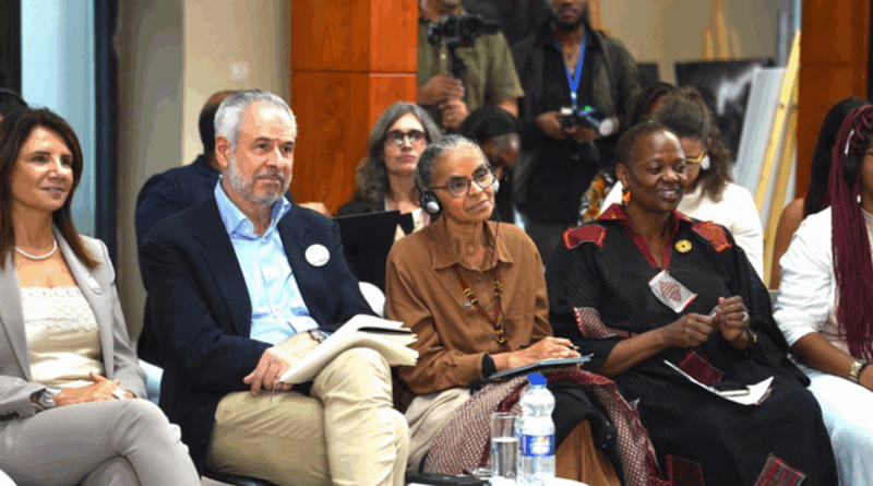 Marina pede apoio a países pobres para fim dos combustíveis fósseis