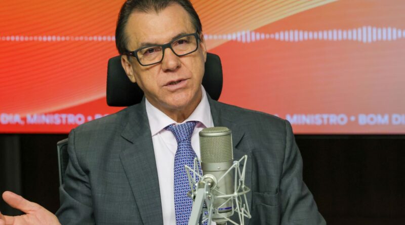 Marinho defende mobilização popular como pressão contra escala 6 por 1