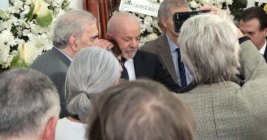 Mino Carta foi o maior jornalista brasileiro, diz Lula