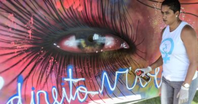 Mostra em Paris exalta mulheres negras na luta pelo direito feminino