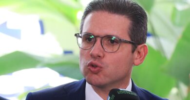 Motta pauta PEC que dificulta denúncias criminais contra parlamentares