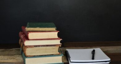 Mulheres da periferia de SP criam editora para incentivar a leitura e a escrita feminina