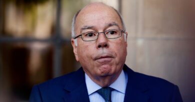 “Não podemos admitir intervenções externas", defende Mauro Vieira