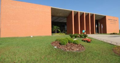 PF faz buscas em dez gabinetes de deputados estaduais do Tocantins