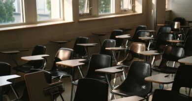 Presença de estudantes estrangeiros cresce nas redes municipal e estadual de ensino em SP