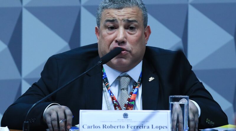 Presidente de associação é preso em CPMI do INSS por suposta mentira