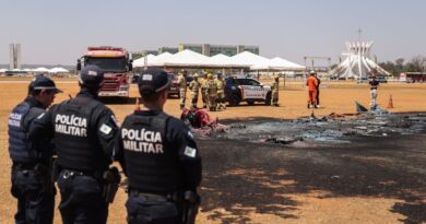Preso por incendiar banheiros químicos vive em situação de rua, diz PM