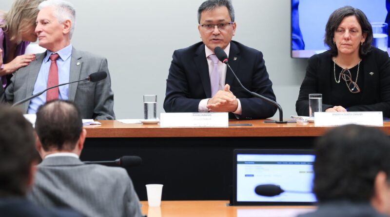 Receita cobrará dados de fintechs de forma retroativa, desde janeiro