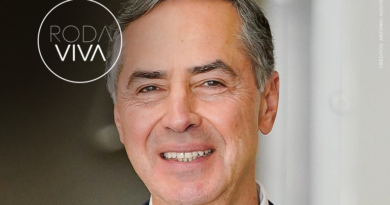 Roda Viva entrevista Luís Roberto Barroso, presidente do STF, nesta segunda-feira (22)