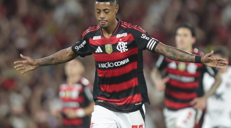 STJD pune Bruno Henrique por participação em esquema de manipulação