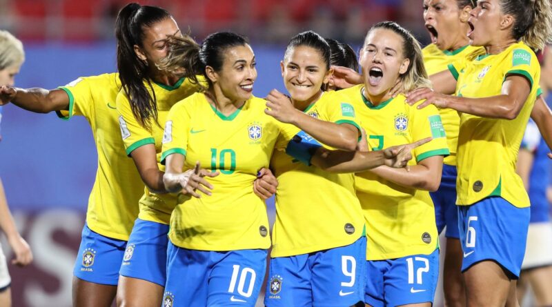 Seleção feminina de futebol terá amistoso contra a Itália em outubro