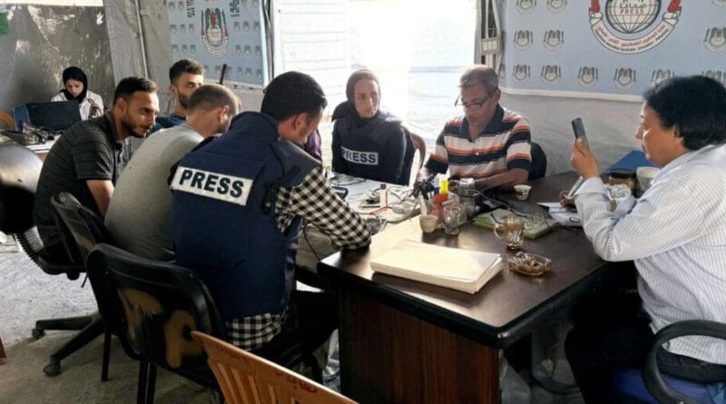 Tenda de jornalistas palestinos é bombardeada após reunião com Fenaj