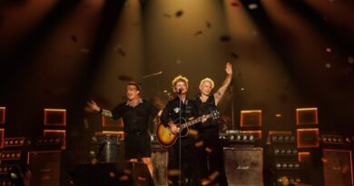 The Town 2025 encerra 1º domingo com grandes nomes do rock