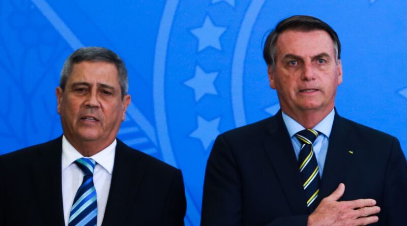 Trama golpista: STM diz que perda de patentes depende de ação do MP