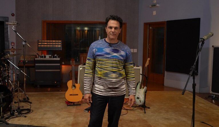 ‘O Novo Sempre Vem’, com João Marcello Bôscoli, estreia no dia 30 de setembro na TV Cultura