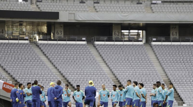 Ancelotti diz que seleção brasileira ainda está aberta a experiências