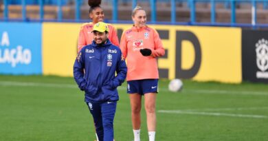 Arthur Elias espera equilíbrio em partida amistosa com Inglaterra