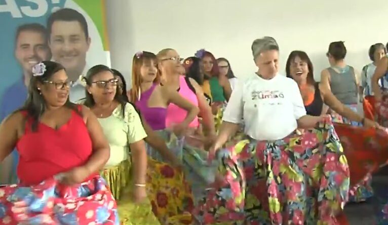 Atividades criativas têm efeito semelhante ao exercício físico na saúde cerebral, revela estudo