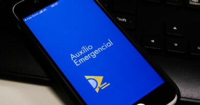 Auxílio emergencial: 177 mil famílias devem devolver valores indevidos