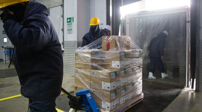 Brasil recebe lote de medicamento para tratar câncer de mama no SUS