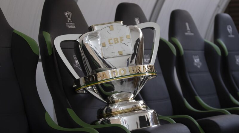 CBF sorteia mandos de campo das semifinais da Copa do Brasil