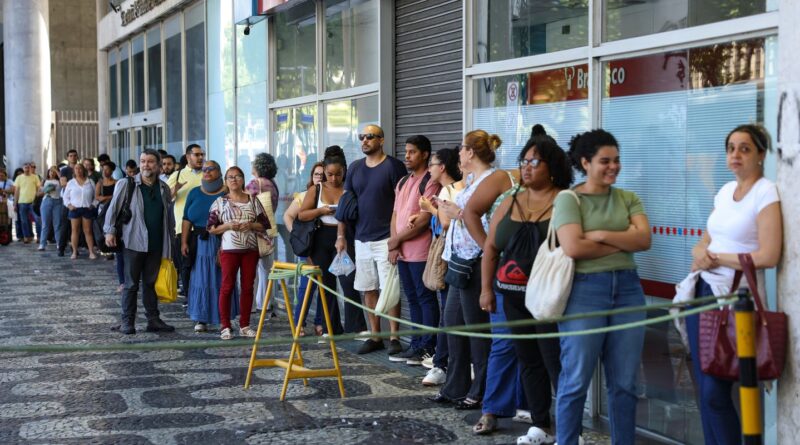 CNU: no Rio, candidatos buscam estabilidade e vida melhor para filhos