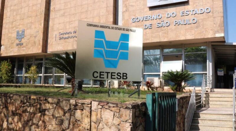 Cetesb investiga mortandade de peixes na cidade de Meridiano (SP)