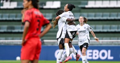 Com técnica brasileira, Colo Colo vai à semi da Libertadores Feminina