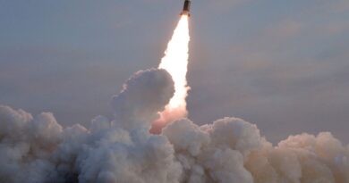 Coreia do Norte dispara míssil balístico em direção ao leste