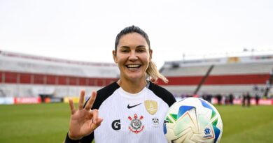 Corinthians goleia Boca Juniors e vai à semi da Libertadores Feminina