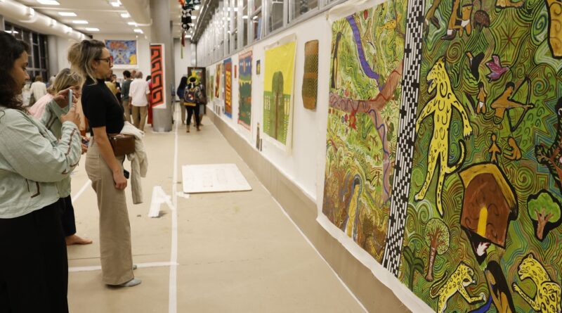 Em travessia inédita, indígenas recontam história da Baía de Guanabara