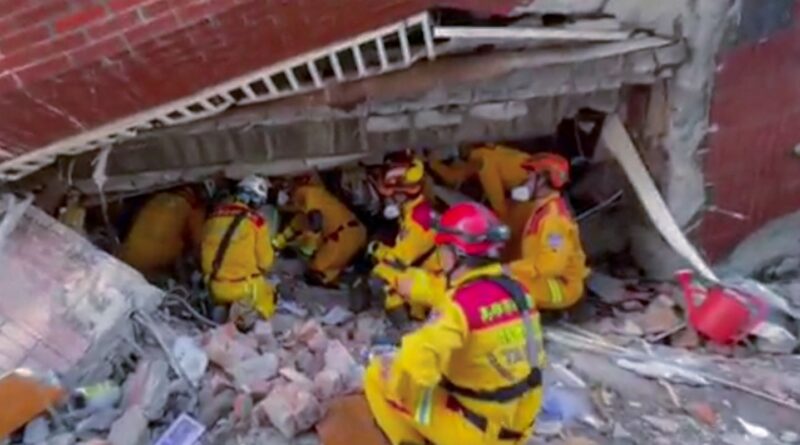 Forte terremoto de magnitude 7,4 atinge Filipinas