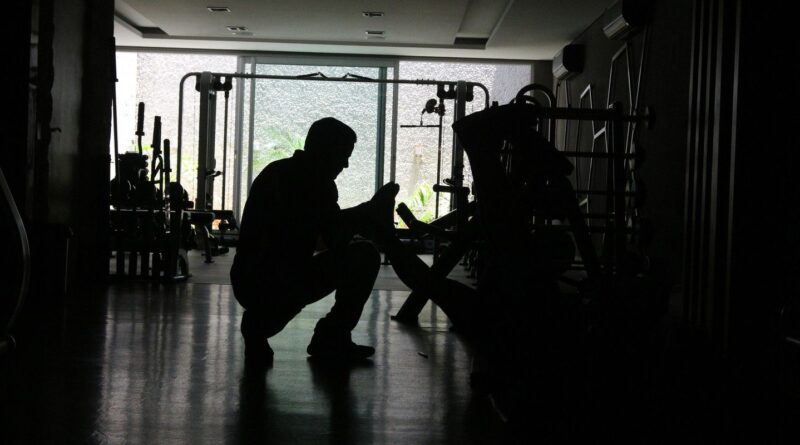 Incêndio em subestação provoca apagão na madrugada em todas as regiões