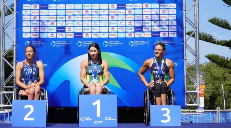 Jéssica Ferreira conquista bronze no Mundial de triatlo paralímpico