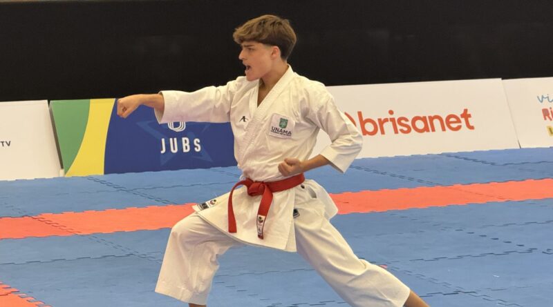 Jovem conta com torcida da família e garante prata nos Jubs