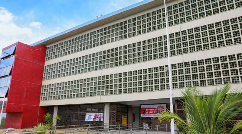 Justiça libera curso de medicina para assentados e quilombolas em PE