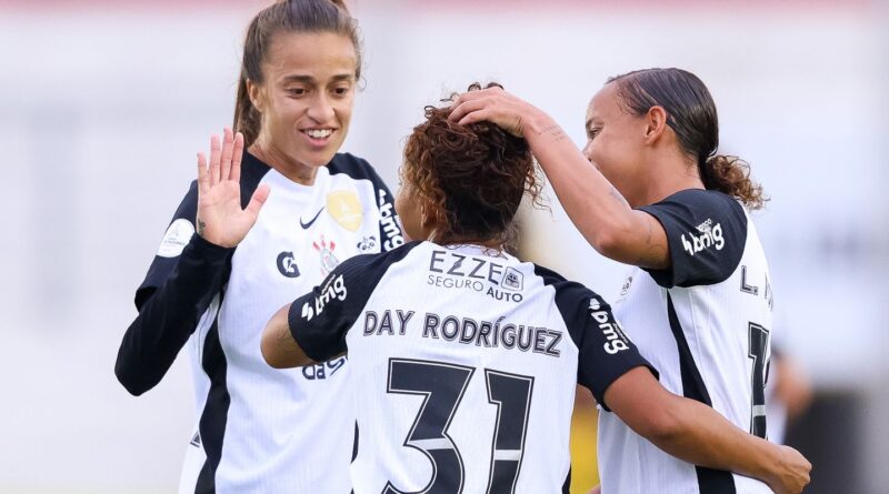 Libertadores Feminina: Corinthians marca 11 vezes e bate Always Ready