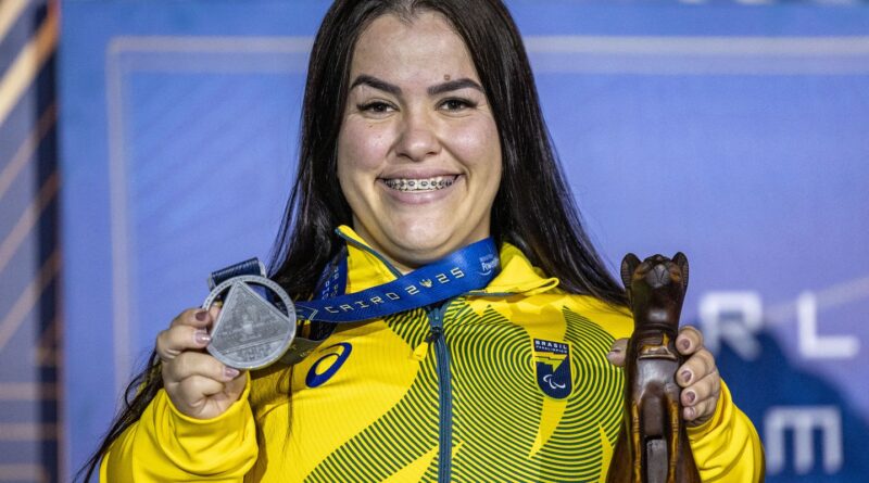 Mariana D’Andrea conquista prata no Mundial de Halterofilismo