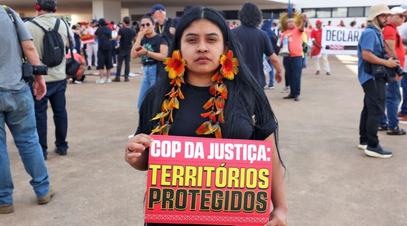 No DF, indígenas pedem demarcações e combate às mudanças climáticas