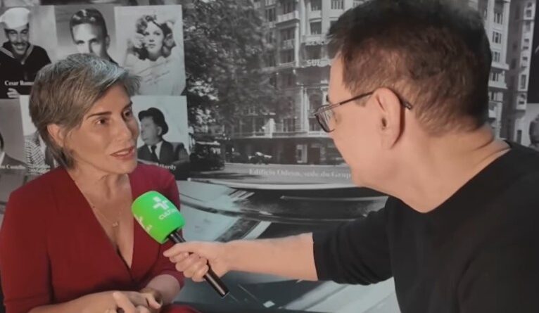 No Metrópolis, atriz Glória Pires explica demora para dirigir filme: "Não me sobrava tempo"